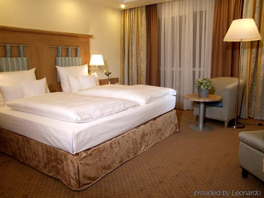 ***** Hotel Maximilian Quellness und Golfhotel Bad Griesbach im Rottal Deutschland